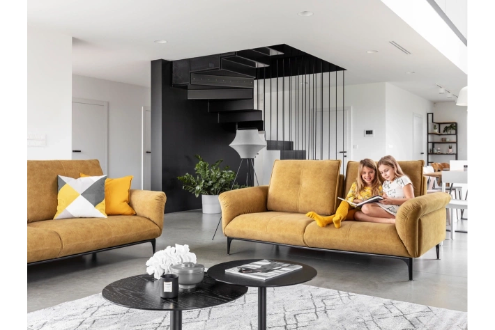 Sofa Reggio dwuosobowa na metalowej ramie | Design premium | Wajnert Meble Sofa Reggio dwuosobowa na metalowej ramie | Design premium | Wajnert Meble